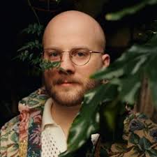 Stream Daniel Romberger music