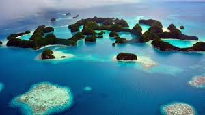 Palau became independent in 1994, after being part of a united nations trust territory administered by the us palau saw some of the region's fiercest fighting in world war ii. Palau Neben Traumhaften Tauchspots Gibt Es Auch Uber Wasser Viele Einmalige Erlebnisse Das Tauchen Magazin