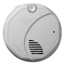 Equipped with a dual photoelectric and ionization smoke sensor to quickly detect both fast burning and smoke and carbon monoxide detector powered by battery,dual alarm sensor of smoke and keep your family safe with this battery operated smoke and carbon monoxide alarm; First Alert Battery Operated Dual Sensor Photoelectric And Ionization Smoke Alarm Sa320cn The Home Depot Smoke Alarms Fire Alarm Motion Sensor Lights Outdoor