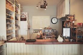 cafe 台北天母 tom waits cafe i z z y m o o n 8 0 痞客邦 home decor liquor cabinet furniture