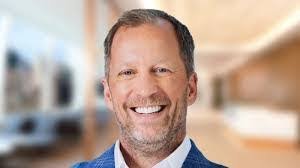 Glenn Barkman's Instagram, Twitter & Facebook