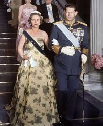 Exilul regelui mihai si al reginei ana a început după revenirea de la nunta din atena. Regele Mihai Si Regina Ana Grecia 1962 Familia RegalÄ A Romaniei Royal Family Of Romania