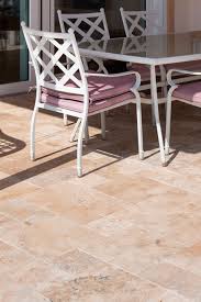 Travertinterrasse Romantisch Fliesen Terrasse Steinterrasse Moderne Terrassen