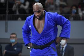 Choose your favorite athletes and be notified when they compete. La Blessure Cachee De Teddy Riner Avant Les Jo Revelee Dans Un Documentaire Diffuse Ce Jeudi Sur France 2 L Equipe