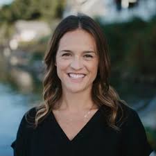 Sara Beebe 🐝 (@SaraMBeebe)