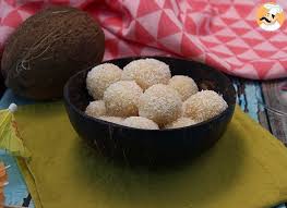 Brigadeiros A La Noix De Coco Recette Ptitchef Recipe Coconut Rice Sweet Recipes Recipes