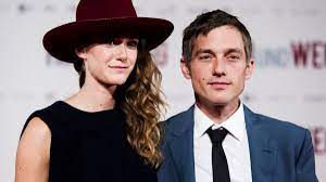 She is best known internationally for a leading role as charlotte in the german television drama generation war (2013). Schauspielerin Miriam Stein Privat Turtelt Sie Verliebt Mit Diesem Kollegen News De