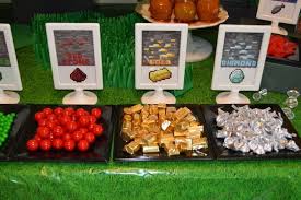 Minecraft Birthday Party Ideas Photo 21 Of 21 Video Games Birthday Party Video Games Birthday Minecraft Birthday