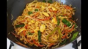 Easy Egg Noodle Recipe Hakka Noodles Youtube