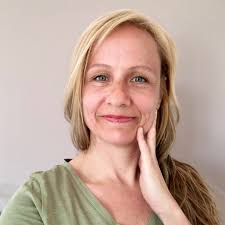 Amazon.de: Delia Wings: Bücher, Biographie, neuestes Aktualisierung