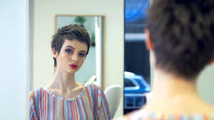 Petr suchoň mi zavolal později večer. Jak Si Upravovat Kratke Vlasy Kadernik Poradi Jak Se O Ne Starat