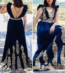 Pin By تاريخ جزائري On باترون Fashion Traditional Outfits Womens Dresses