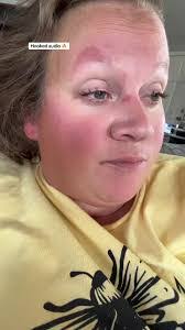 Emily Bellow's Instagram, Twitter & Facebook