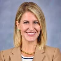 Amanda Eades's Instagram, Twitter & Facebook