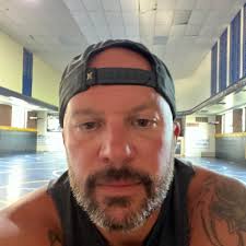 Profile for Tommy Plotts