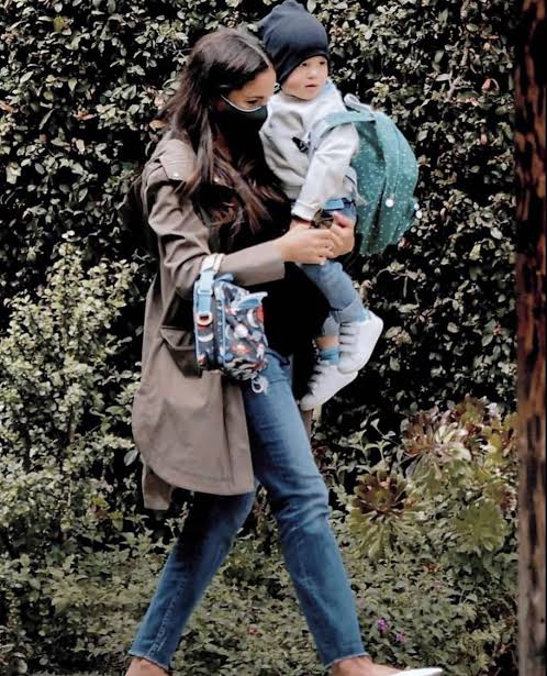 Meghan Markle & Baby Archie were spotted walking to nursery school on April  20th – The Real My Royals