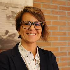 Gabriela Landeros's Instagram, Twitter & Facebook