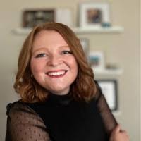 Julie Grulkowski's Instagram, Twitter & Facebook