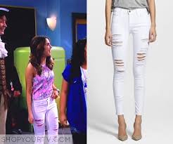 As for accessories, ally wore lots of vintage jewellery, like, a pendant or a long beaded necklace. Ally Dawson Fashion Clothes Style And Wardrobe Worn On Tv Shows Shop Your Tv