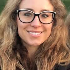 Danielle Glazer's Instagram, Twitter & Facebook