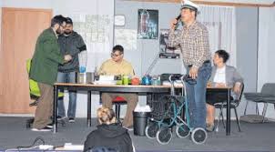 Sängerkranz Unterriffingen bringt die „Polizeiwache 007“auf die Bühne