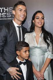 But wait, it's his fourth child that we're talking about. Cristiano Ronaldo Georgina Rodriguez Et Cristiano Junior Cristiano Ronaldo Junior Ronaldo Junior Ronaldo