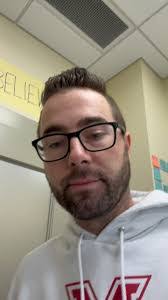 Justin Mcglothin's Instagram, Twitter & Facebook