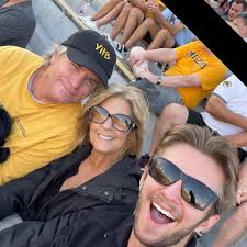 Not sure if anyone can help identify any of the scouts.....