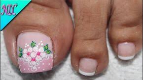 Diseños de uñas para pies fáciles y sencillos que no puedes perderte hacerte por lo menos una vez flores diseños de uñas para pies fácil. Diseno De Unas Para Pies Flores Sencillas Flowers Nail Art Nlc Decoracion De Unas Frances Arte De Unas De Pies Unas De Pies Sencillas