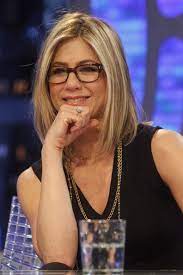 Jennifer Aniston In Jennifer Aniston On El Hormiguero Hairstyles With Glasses Jennifer Aniston Hair Hairstyle