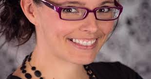 Melanie Lafortune's Instagram, Twitter & Facebook