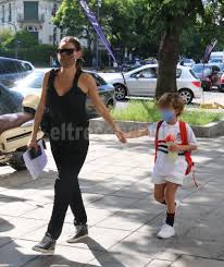 We did not find results for: Sin Benjamin Vicuna Pampita Acompano A Sus Hijos Al Colegio