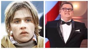 He is an actor, known for snezenky a machri (1983), snezenky a machri po 25 letech (2008) and opera betlém (2013). Snezenky A Machri Extra Cz