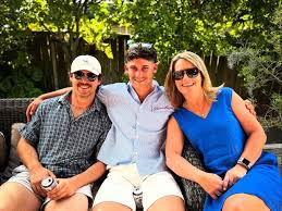 BeautifulMemory I really want to tell You, Browns thank you, appreciate  from bottom of my heart. Of course, my purpose for IRONMAN 70.3 World  Championship racing. But also, I really, really love