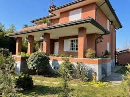 Cerca la tua casa in vendita a valenza tra migliaia di annunci. Ville In Vendita Valenza Immobiliare It