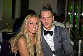 Baumgartner ex liebt rapidler & arnautovic leidet! Wud1hilfudqhfm