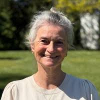 90+ perfiles de «Anne Bosman»