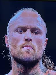 Forza, Alister Black è tornato! : r/Smallafro