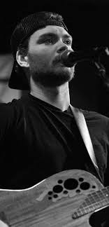 Austin Castle's Instagram, Twitter & Facebook