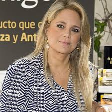 La discreta vida de Nora de Liechtenstein, madrastra de Isabel Sartorius,  entre Madrid y Cáceres