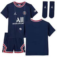 1 personal history 2 events of the novels 2.1 dragonfly in amber 2.2 the space between 2.3 an echo in the bone 3 personality 4 physical appearance 5 relationships 6 name 7 trivia 8 tv series 8.1. Paris Saint Germain Custom Kits Psg Custom Shirt Home Away Kit Store3 Psg Fr