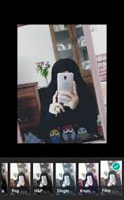 Gadis cantik ini viral gara gara penampilannya seperti orang dewasa. Hijab Mirror Selfie Gambar Foto Sahabat Fotografi Remaja