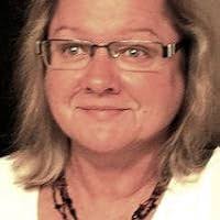 Trusting the Dragon by Jessie Donovan