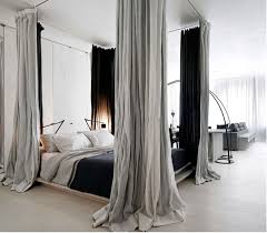 pin van keonu hawkins op hoose hemelbed gordijnen hemelbed home decor slaapkamer