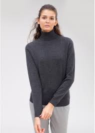 Le cachemire est considéré comme le diamant du textile. Pull Cachemire Col Roule 2 Fils Pauline Cachemireland