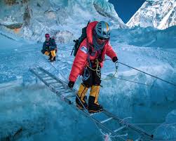 Nadhira Al Harthy The First Omani Woman To Scale Mt Everest