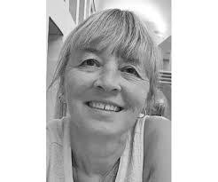 Amber Costley's Instagram, Twitter & Facebook