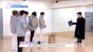 The show started with 57 participants, who were divided into three teams based . Allkpop Auf Twitter Bts J Hope Evaluates Trainees Dancing To Fake Love On Under Nineteen Https T Co T2yt2gh8bv