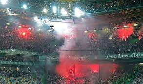 5 sebastián coates (dc) sporting 6.0. Ultras Tifo Net Sporting Cp Vs Benfica Photo Facebook