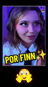 Emikukis Realiza su Face Reveal Oficialmente